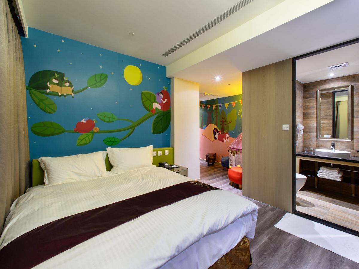 Stay Hotel - Taichung Zhongqing Экстерьер фото